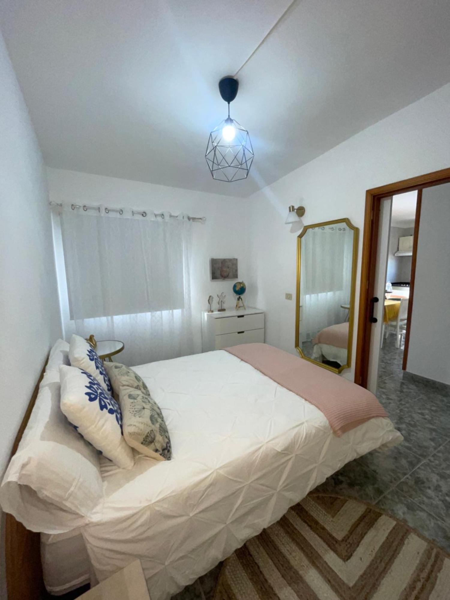 Apartamento Rosalia Timijiraque Buitenkant foto